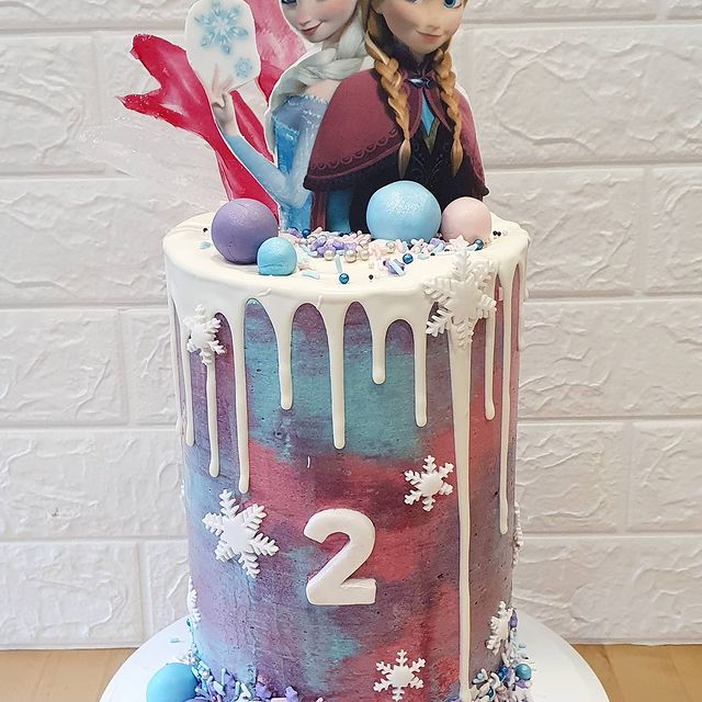 Ana & Elsa