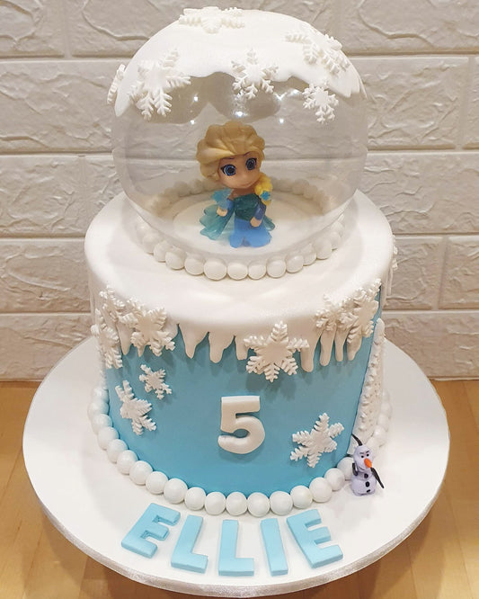 Elsa Snowglobe