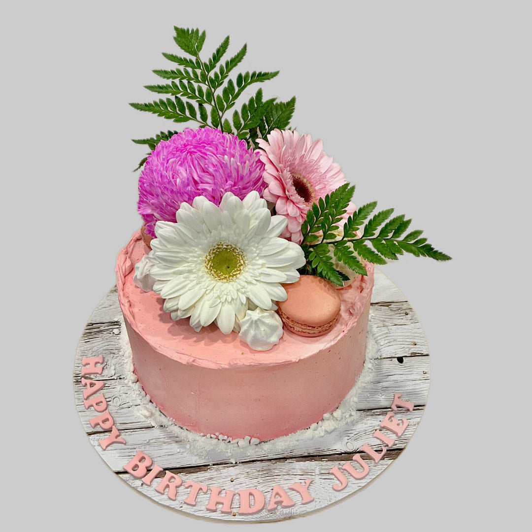 Buttercream Fresh Flower Cake with Macarons