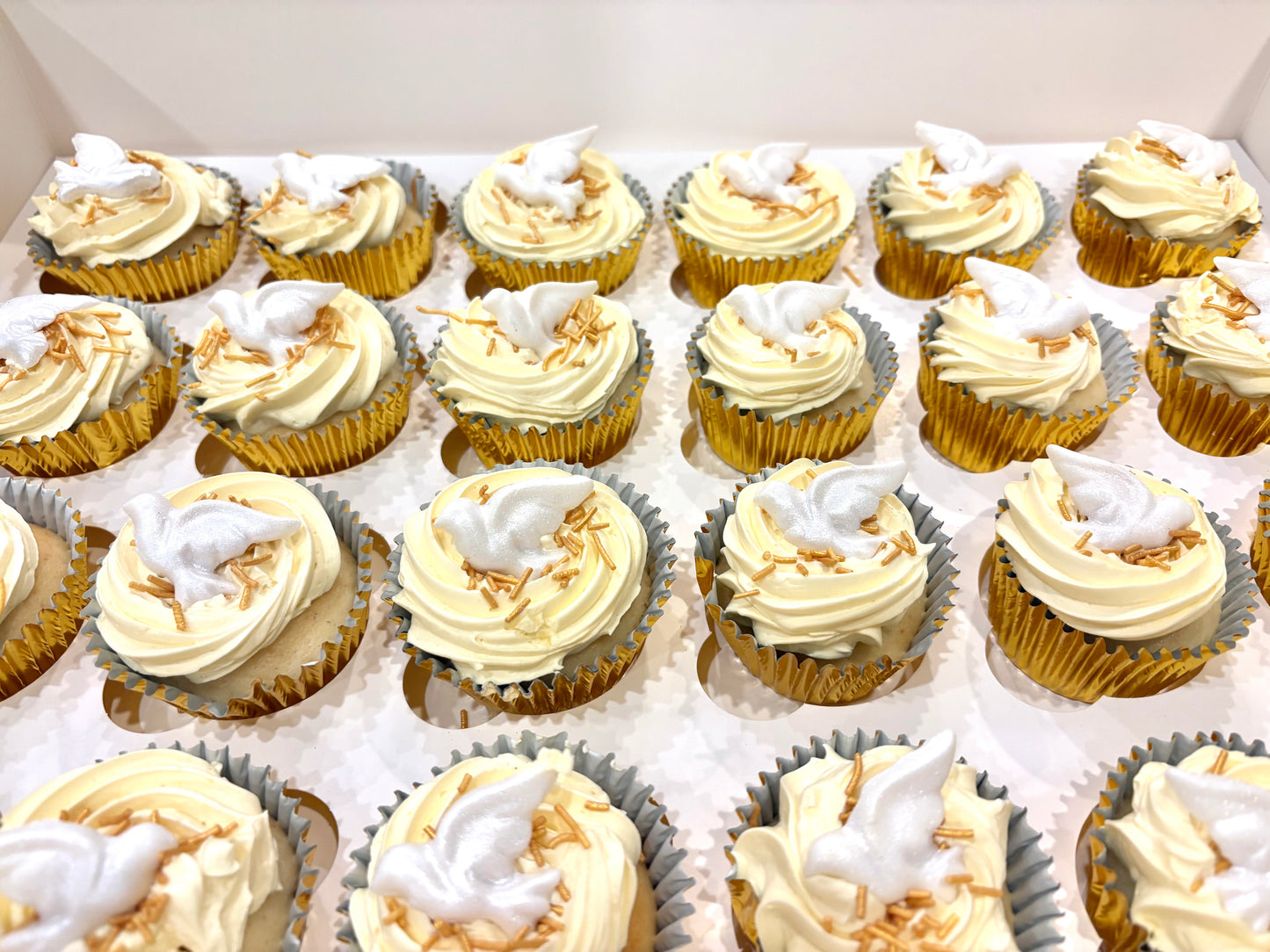 Pearlescent Dove Cupcakes